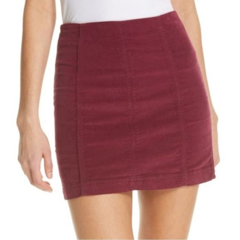 Free People Corduroy Mini Skirt Women’s 8 Maroon Burgundy Classic Cozy Fall